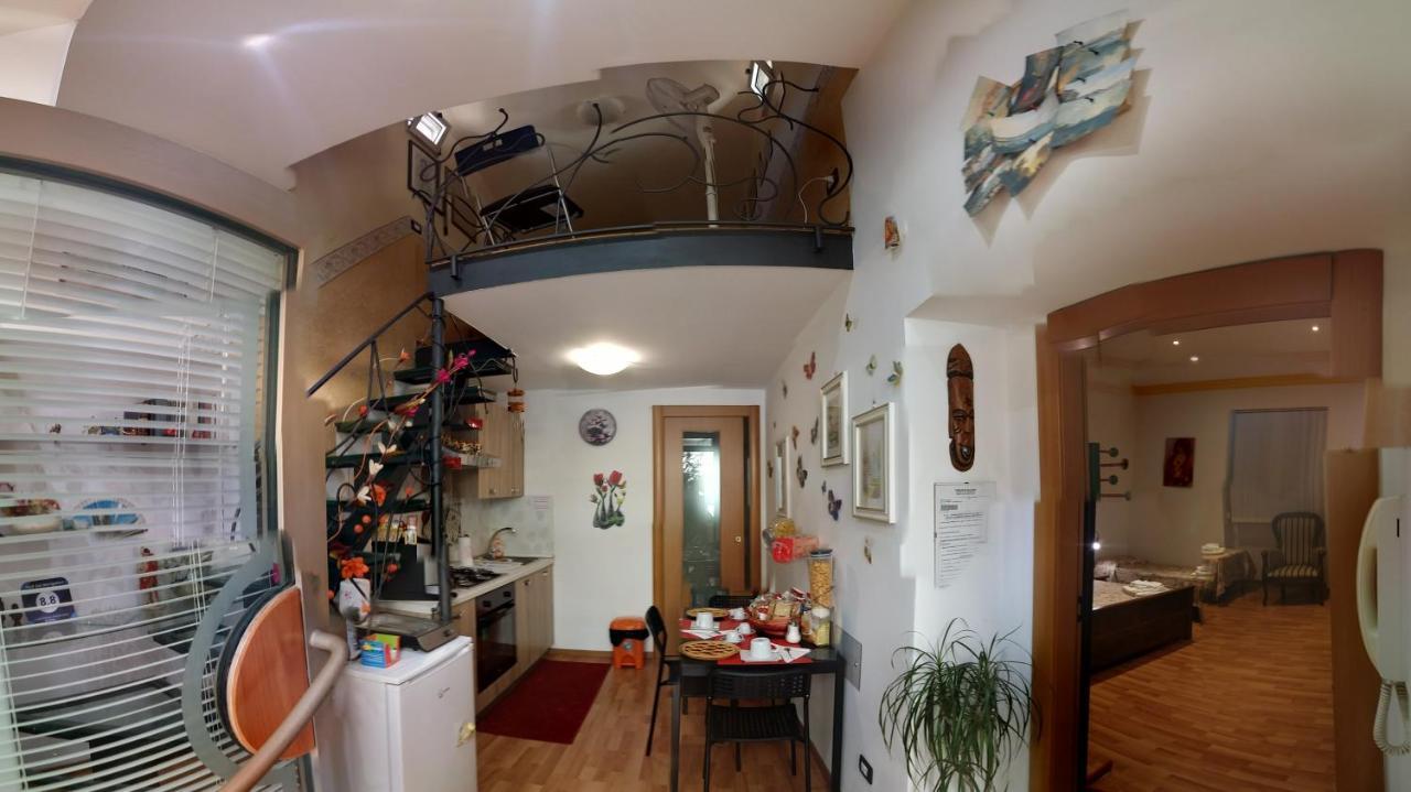 Holiday Home Casa Vacanze 살레르노 외부 사진